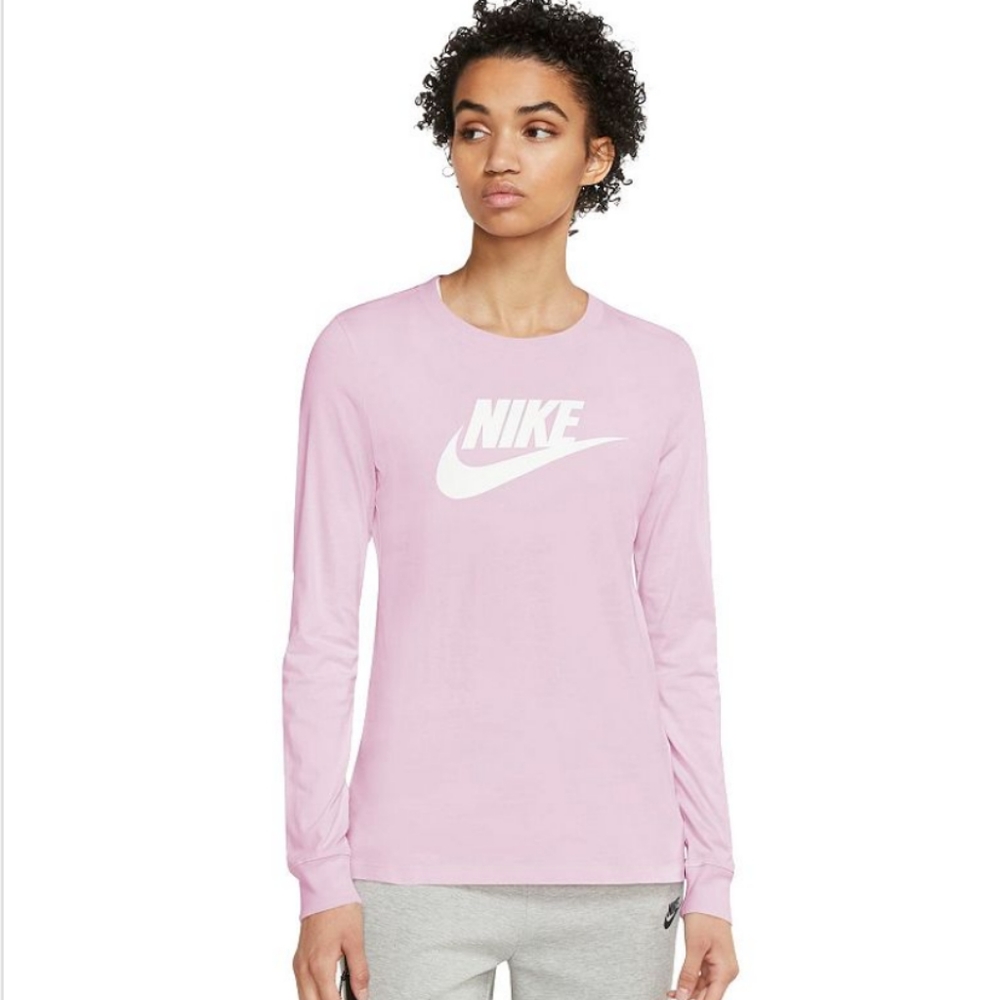 Women's Nike Essential Futura Icon Tee